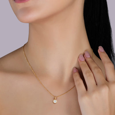Round Frame It Pendant - 0.5 carat