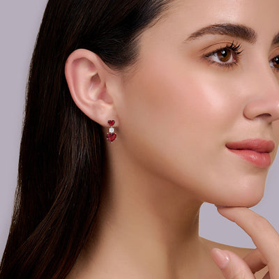 Heart Held Earrings - 9 carats